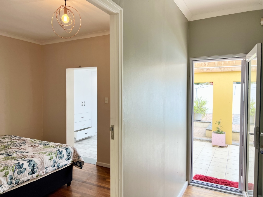 4 Bedroom Property for Sale in Churchill Estate Western Cape